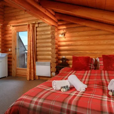Chalet Le Baikal 10 Personnes, Pres Des Pistes Шале Куршевель