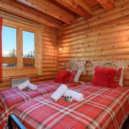 Chalet Le Baikal 10 Personnes, Pres Des Pistes *